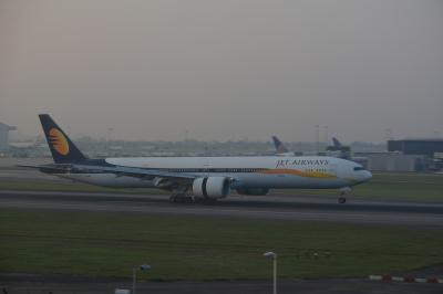 Photo of aircraft VT-JEW operated by Jet Airways