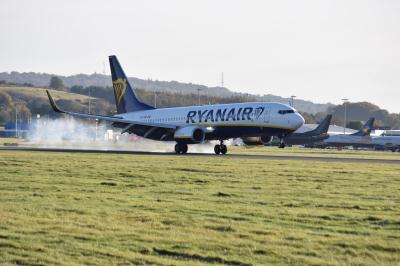 Photo of aircraft EI-FOR operated by Ryanair