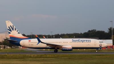 Photo of aircraft TC-SNU operated by SunExpress