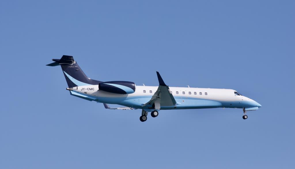 Photo of aircraft JY-CMC operated by Arab Wings Company