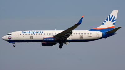 Image of aircraft registration D-ASXF - A 737-8AS(WL) operated by SunExpress Germany