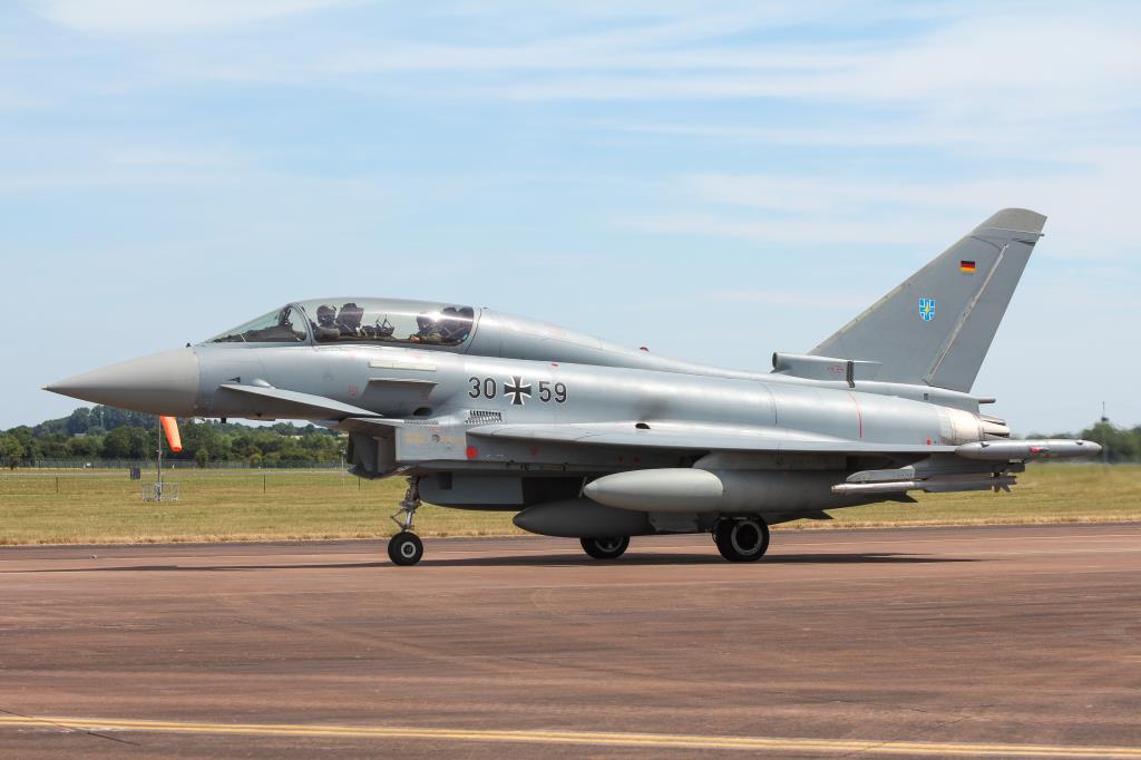 Photo of aircraft 30+59 operated by German Air Force (Luftwaffe)