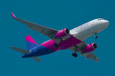 Photo of aircraft 9H-WBQ operated by Wizz Air Malta