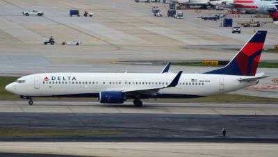 Photo of aircraft N807DN operated by Delta Air Lines