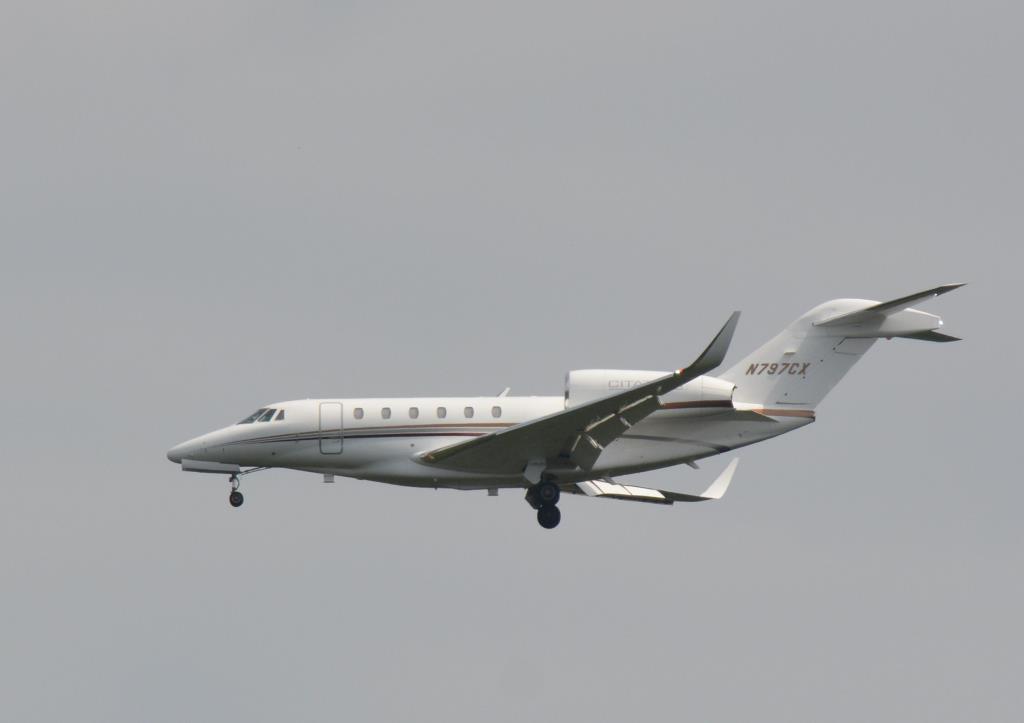 Photo of aircraft N797CX operated by Wells Fargo Bank Northwest NA Trustee