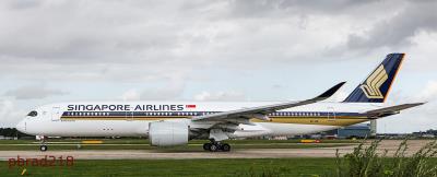 Image of aircraft registration 9V-SMI - A A350-941 operated by Singapore Airlines