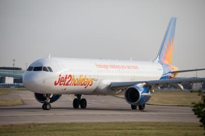 Photo of aircraft G-HLYA operated by Jet2