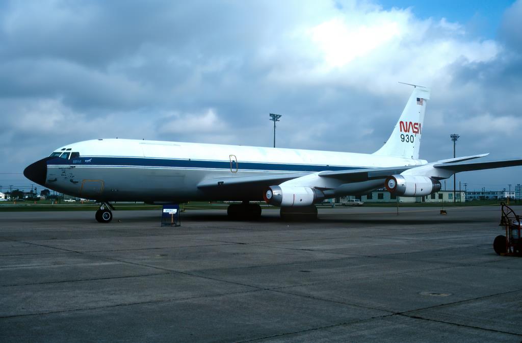 Photo of aircraft N930NA (930) operated by NASA-National Aeronautics & Space Administration