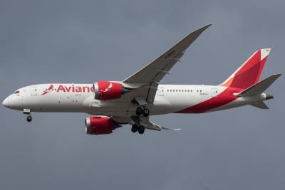 Photo of aircraft N786AV operated by Avianca