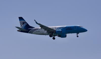 Photo of aircraft SU-GDK operated by EgyptAir Express