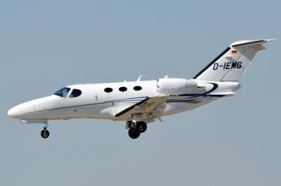 Photo of aircraft D-IEMG operated by Emfly GmbH