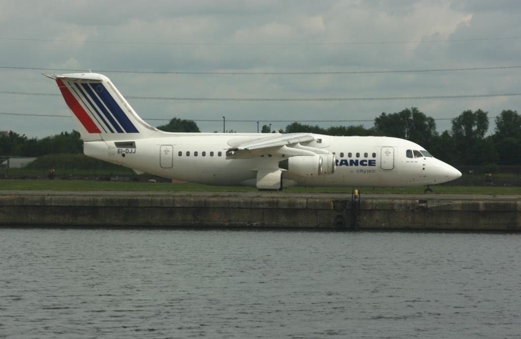 Photo of aircraft EI-DJJ operated by Cityjet