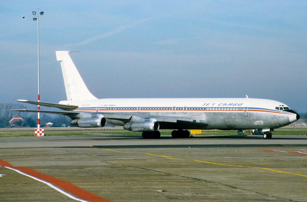 Photo of aircraft N707ZS operated by Jet Cargo