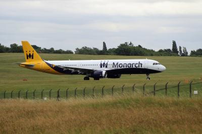 Image of aircraft registration G-OZBT - A A321-231 operated by Monarch Airlines