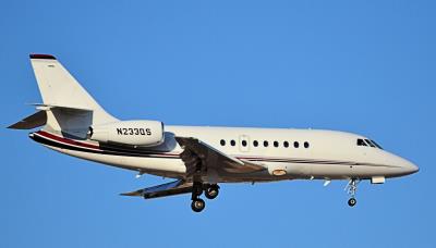 Photo of aircraft N233QS operated by NetJets