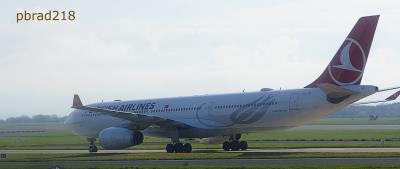 Photo of aircraft TC-LOA operated by Turkish Airlines