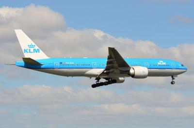 Photo of aircraft PH-BQD operated by KLM Royal Dutch Airlines