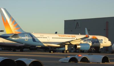 Photo of aircraft N901NV operated by Allegiant Air