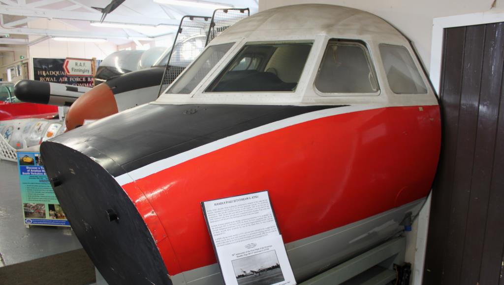 Photo of aircraft G-ATXH operated by Handley Page Ltd