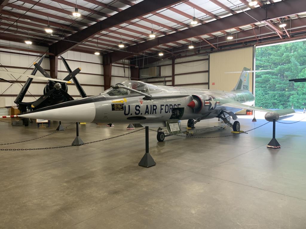 Photo of aircraft 56-0901 operated by New England Air Museum