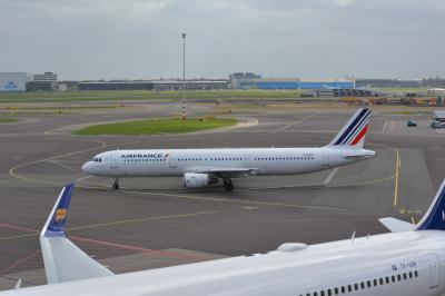 Image of aircraft registration F-GTAK - A A321-211 operated by Air France