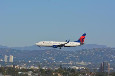 Photo of aircraft N372DA operated by Delta Air Lines