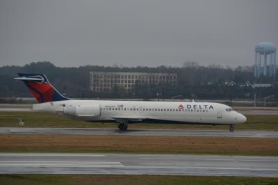 Photo of aircraft N896AT operated by Delta Air Lines