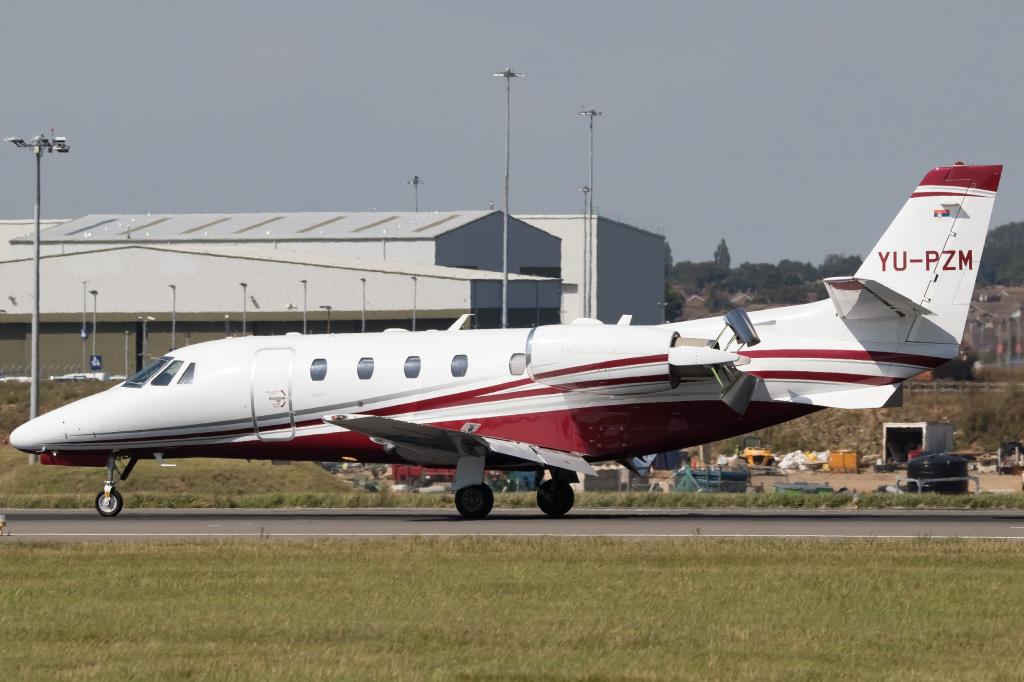 Photo of aircraft YU-PZM operated by Air Pink