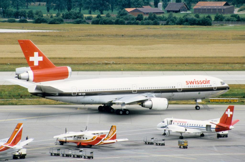 Photo of aircraft HB-IHN operated by Swissair