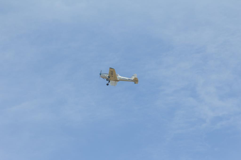 Photo of aircraft G-AMUF operated by Redhill Tailwheel Flying Club Ltd