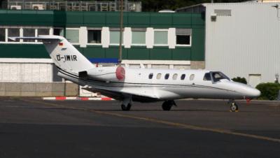 Image of aircraft registration D-IWIR - A Cessna 525A Citation-Jet CJ2 operated by Oldenburg Kunsttoff-Technik GmbH
