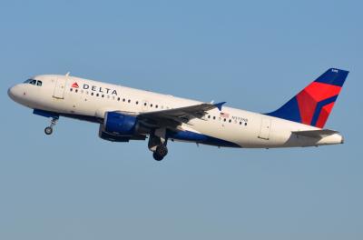 Photo of aircraft N370NB operated by Delta Air Lines
