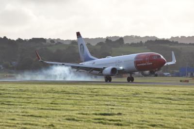 Photo of aircraft EI-FJT operated by Norwegian Air International