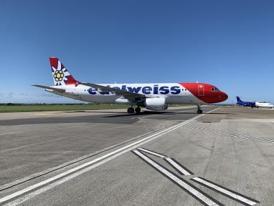 Photo of aircraft HB-JJL operated by Edelweiss Air