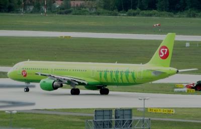 Photo of aircraft VQ-BQI operated by S7 Airlines