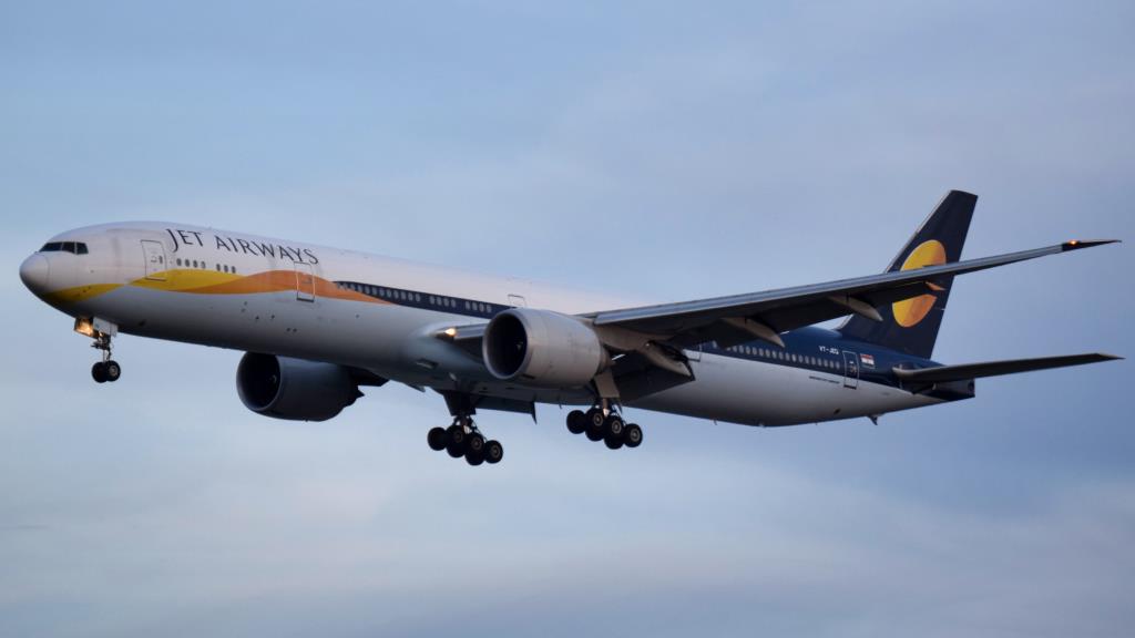 Photo of aircraft VT-JEQ operated by Jet Airways