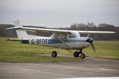 Photo of aircraft G-BFOE operated by Redhill Air Services Ltd