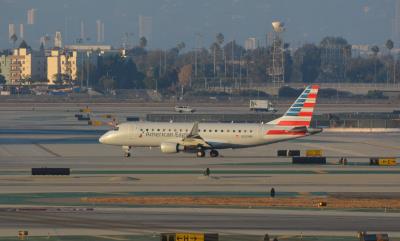 Photo of aircraft N200NN operated by American Eagle
