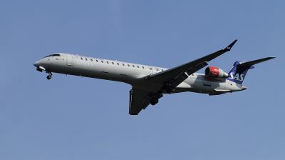 Image of aircraft registration EI-FPS - A CRJ-900-LR operated by SAS Scandinavian Airlines