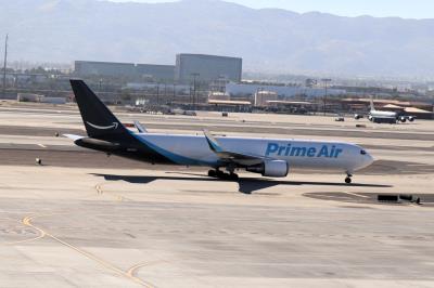 Photo of aircraft N499AZ operated by Amazon Prime Air