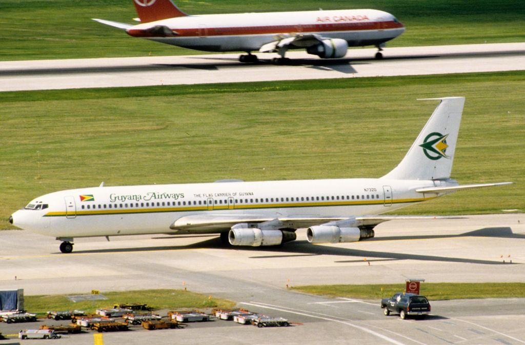 Photo of aircraft N732Q operated by Guyana Airways