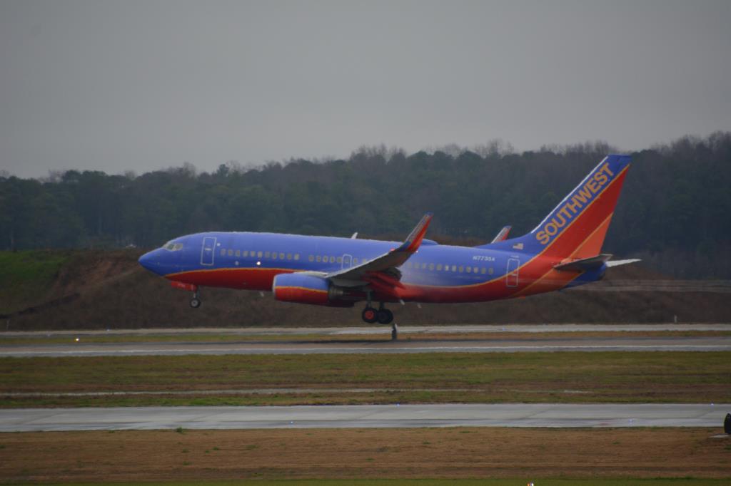 Photo of aircraft N7735A operated by Southwest Airlines