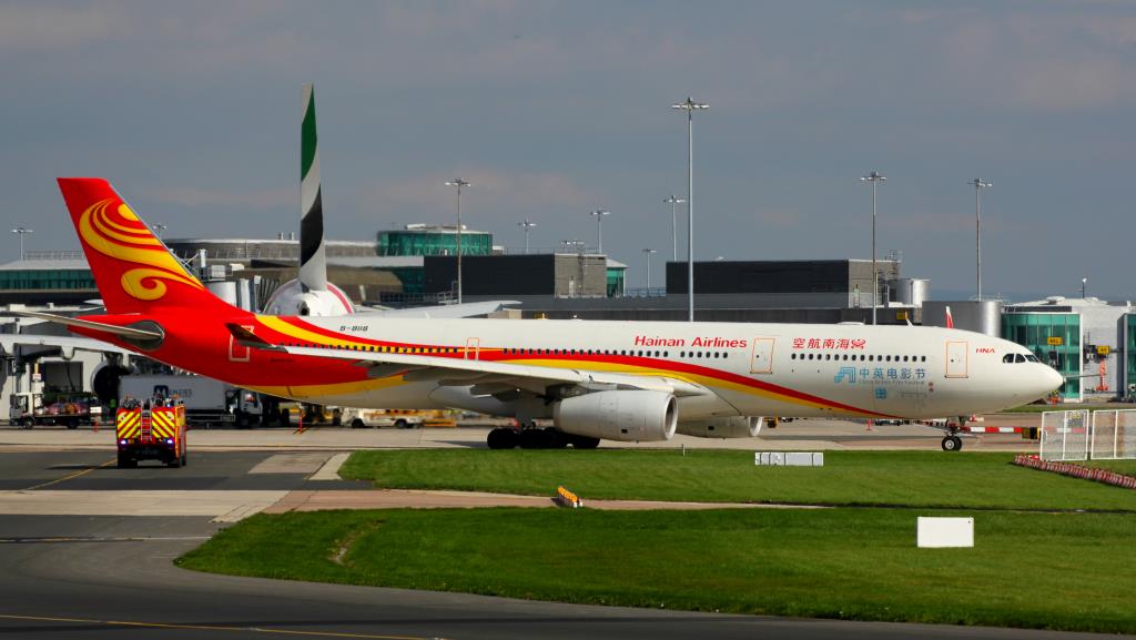 Photo of aircraft B-8118 operated by Hainan Airlines