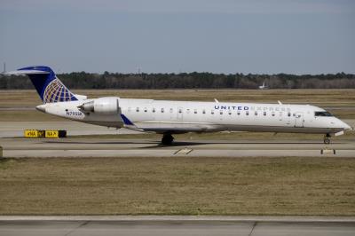 Photo of aircraft N795SK operated by United Express