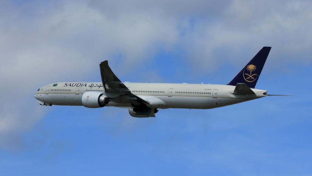 Photo of aircraft HZ-AK30 operated by Saudi Arabian Airlines