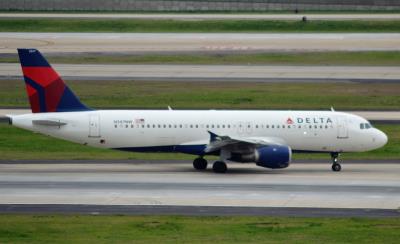 Photo of aircraft N347NW operated by Delta Air Lines