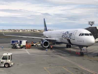 Photo of aircraft N997JL operated by JetBlue Airways