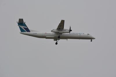 Photo of aircraft C-GVEN operated by WestJet Encore
