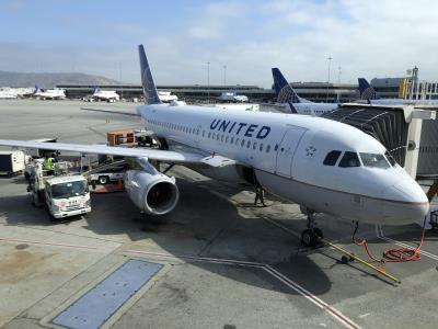 Photo of aircraft N851UA operated by United Airlines