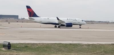 Photo of aircraft N107DU operated by Delta Air Lines